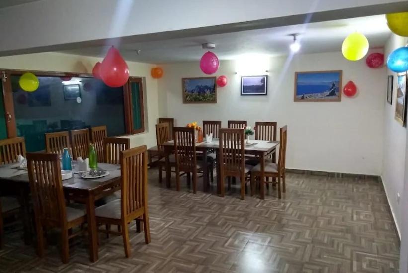 Hotel Himalayan Woods