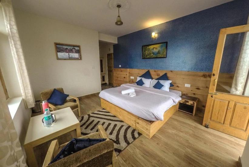 Himalayan Woods Hotel Manali (Himachal Pradesh)